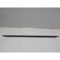 Накладка стекла заднего правого VAG Golf Plus (2005 - 2014) 5M08394785AP
