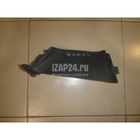 Накладка (кузов внутри) Nissan Tiida (C11) (2007 - 2014) 68135EL00A