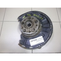 Кулак поворотный задний правый Mercedes Benz W204 (2007 - 2015) 2043500441