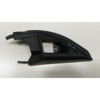 Крышка зеркала внутренняя правая Mitsubishi Lancer Cedia (CS) (2000 - 2003) MR441632