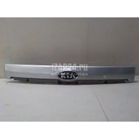 Накладка двери багажника Hyundai-Kia Carnival (2005 - 2014) 925014D000