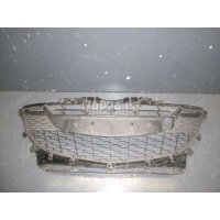 Решетка в бампер центральная Mazda Mazda 3 (BL) (2009 - 2013) BCW8501T1