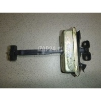 Ограничитель двери Land Rover Discovery III (2004 - 2009) BDH780050