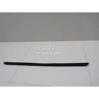 Уплотнитель (внутри) Land Rover Discovery Sport 2014 LR058548