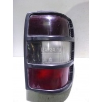 Фонарь задний правый Mitsubishi Pajero/Montero II (V1, V2, V3, V4) (1991 - 1996) MB831090