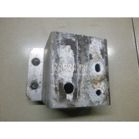 Кронштейн усилителя заднего бампера правый Toyota RAV 4 (2000 - 2005) 5832342010