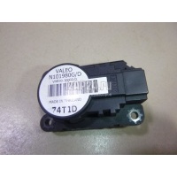 Моторчик заслонки отопителя Renault Megane II (2003 - 2009) 7701207720