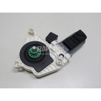 Моторчик стеклоподъемника Mercedes Benz R172 SLK (2010 - 2016) 2078200642