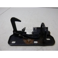 Крючок капота VAG Golf V (2003 - 2009) 1K0823480