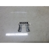 Зажим VAG Octavia (A4 1U-) (2000 - 2011) 037133047