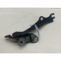 Петля (кронштейн) капота Левая Mazda 6 GG/GY (2002-2007) 2003