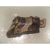 Кронштейн заднего бампера левый Ford Focus III (2011 - 2019) 1748861