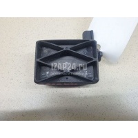 Крепеж решетки радиатора Ford Focus II (2005 - 2008) 1457649