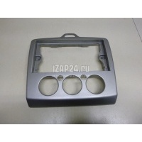 Рамка магнитолы Ford Focus II (2005 - 2008) 1501422