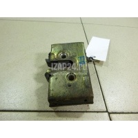 Замок двери передней правой VAG 80/90 [B3] (1986 - 1991) 893837016C
