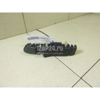Кронштейн переднего бампера правый Hyundai-Kia Solaris (2010 - 2017) 865141R000