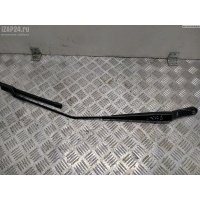 Щеткодержатель (поводок стеклоочистителя) передний R Volkswagen Caddy (2004-2010) 2006 2K1955410A