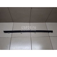Уплотнитель (внутри) Toyota IS 250/350 (2005 - 2013) 6817253020