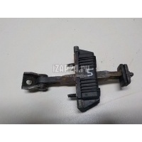 Ограничитель двери Toyota Avensis II (2003 - 2008) 6861005040