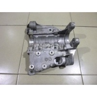Кронштейн промежуточного вала Land Rover Discovery Sport (2014 - ) LR072042