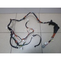 Проводка (коса) Toyota Camry V40 (2006 - 2011) 8215106600