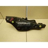 Кронштейн передней балки Toyota IS 250/350 (2013 - ) 5730550010