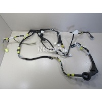 Проводка (коса) Toyota RAV 4 (2013 - ) 8215142C70