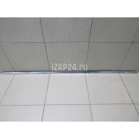 Накладка стекла переднего правого VAG Superb (2008 - 2015) 3T0837476A