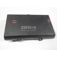 Крышка блока предохранителей Toyota GX470 (2002 - 2009) 8266260351