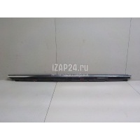 Накладка стекла переднего правого VAG Allroad quattro (2000 - 2005) 4B0853284M2ZZ