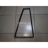 Уплотнитель форточки правой Suzuki Grand Vitara (1998 - 2005) 8466552D00