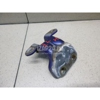 Петля двери задней левой нижняя Nissan King Cab D22 (1998 - 2012) 8242110Y00
