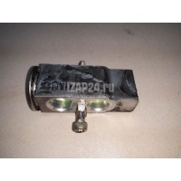 Клапан кондиционера Toyota GX470 (2002 - 2009) 8851560150