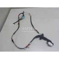 Проводка (коса) Toyota RAV 4 (2013 - 2019) 8215442041