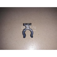 Крепеж Toyota RX 300/330/350/400h (2003 - 2009) 4893330010