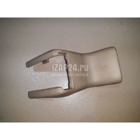 Крышка кронштейна сиденья Toyota RX 300/330/350/400h (2003 - 2009) 7213748040A0