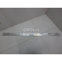 Кронштейн накладки на порог (наружней) Jaguar XJ (2009 - 2019) C2D17826