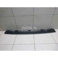 Решетка в капот VAG Transporter T4 (1991 - 1996) 701819103