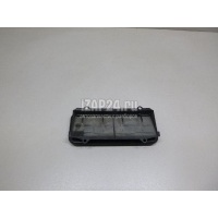 Решетка вентиляционная Renault Micra (K12E) (2002 - 2010) 8200213712