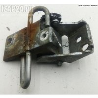 Петля двери Перед. Левая Audi A4 B5 (1994-2001) 1995 8D0831411A