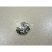 Крепеж форсунки Renault Clio II/Symbol (1998 - 2008) 7700106588