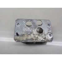 Кронштейн усилителя заднего бампера правый Toyota RAV 4 (2000 - 2005) 5832342010