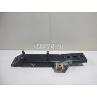 Кронштейн передней балки Land Rover Range Rover IV 2013 LR038789