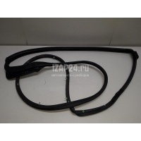 Уплотнитель двери Toyota Avensis III (2009 - 2018) 6787205110