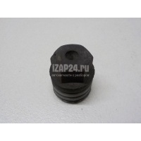 Отбойник капота VAG Exeo (2009 - 2013) 8D0823481