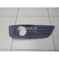 Решетка в бампер правая Ford Focus II (2005 - 2008) 1337347
