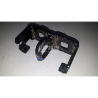 Ответная часть замка багажника Renault Duster 2012 905702697R