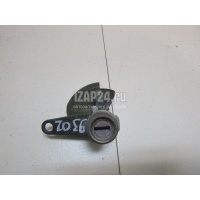 Вставка замка двери лев. Hyundai-Kia Elantra (2000 - 2010) 819702DA00