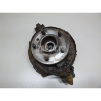Кулак поворотный задний правый Land Rover Discovery III (2004 - 2009) RLH500020