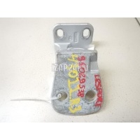 Петля двери Land Rover Discovery III (2004 - 2009) BDB780100